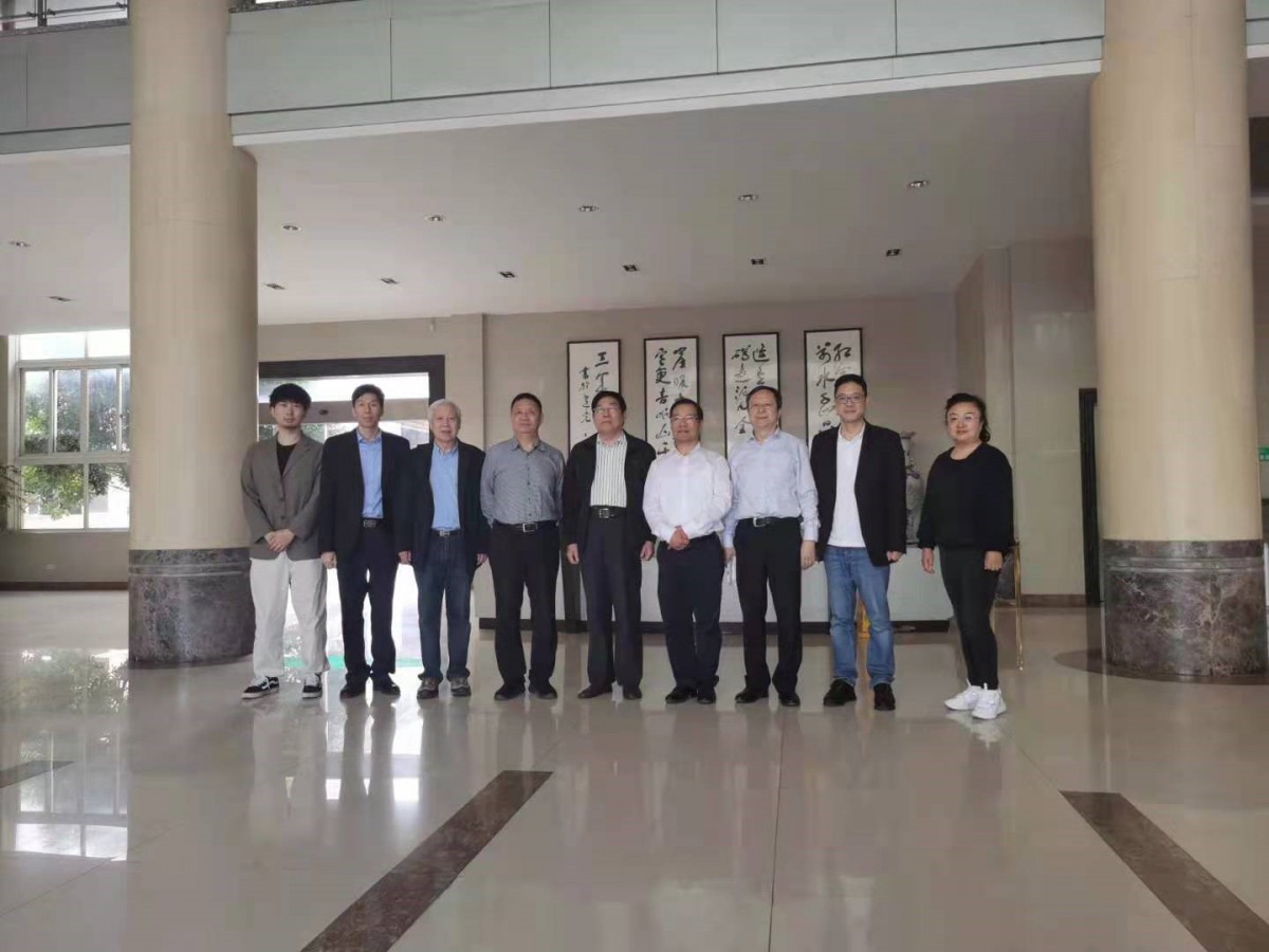 巅峰国际官网-钻营健全,你我一路成长