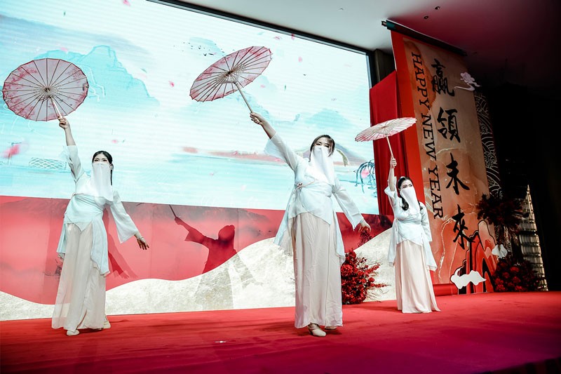 巅峰国际官网-钻营健全,你我一路成长