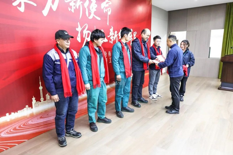 巅峰国际官网-钻营健全,你我一路成长