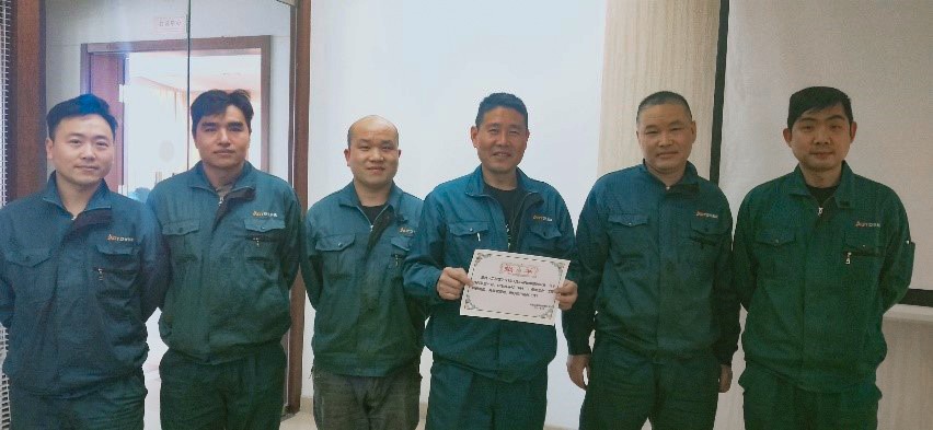 巅峰国际官网-钻营健全,你我一路成长